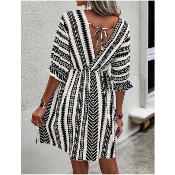 Boho Stripes Puff Sleeve Mini Dress - Picture 5 of 6